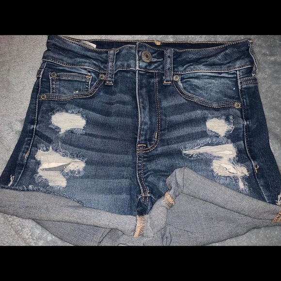 brand new shorts. only worn once - Picture 1 of 2